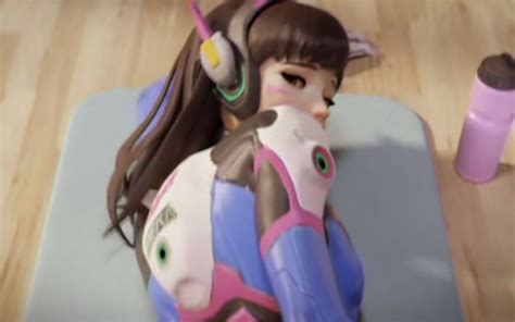 d.va shows a little too much|D.va shows off a little too much (720p) 